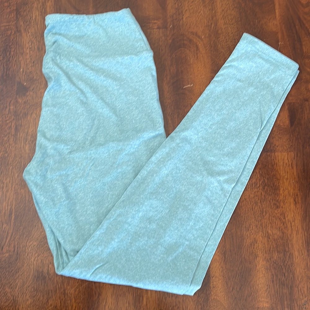LulaRoe Heathered LightBlue/Sage colored leggings!